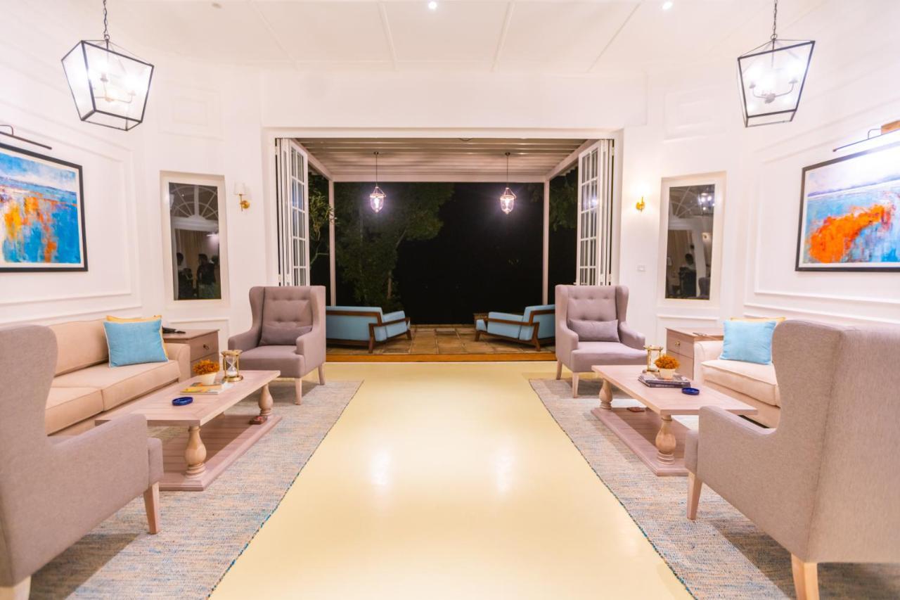 Villa Le Maas Tota Koslanda エクステリア 写真