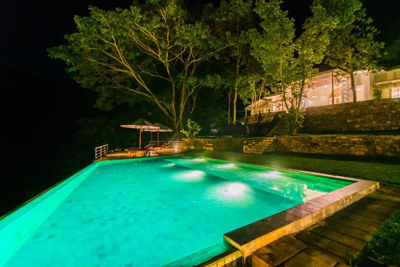Villa Le Maas Tota Koslanda エクステリア 写真