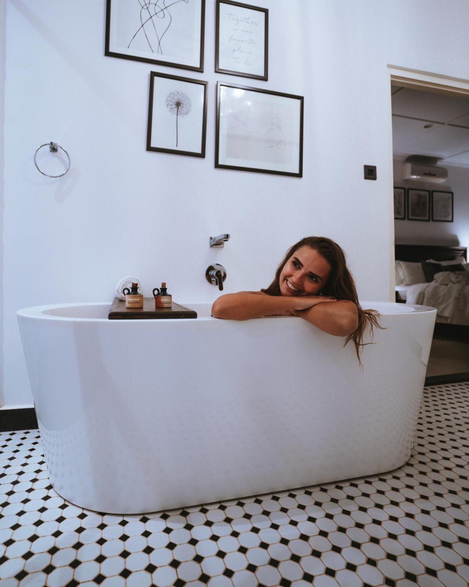 Villa Le Maas Tota Koslanda エクステリア 写真