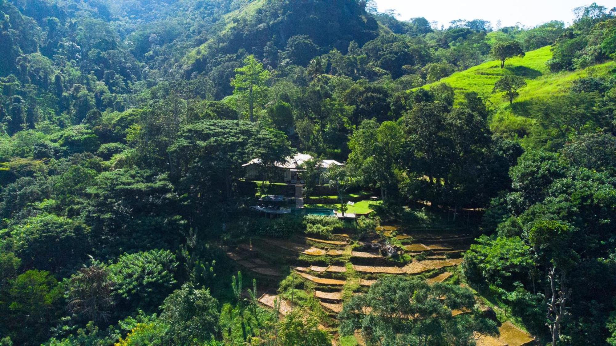Villa Le Maas Tota Koslanda エクステリア 写真