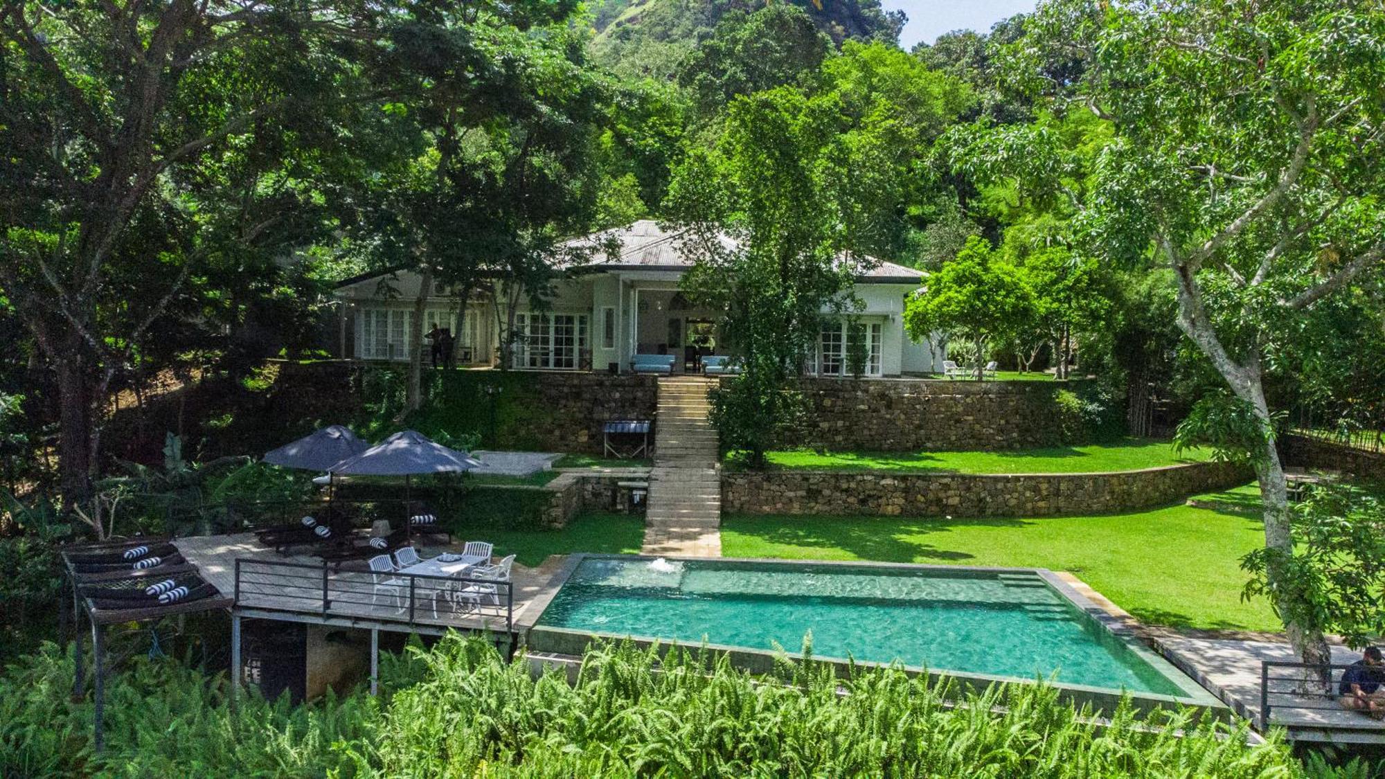 Villa Le Maas Tota Koslanda エクステリア 写真